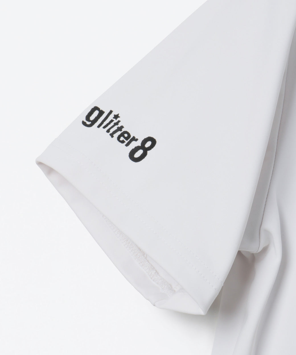 GLITTER 8 モックネックTシャツ（半袖）